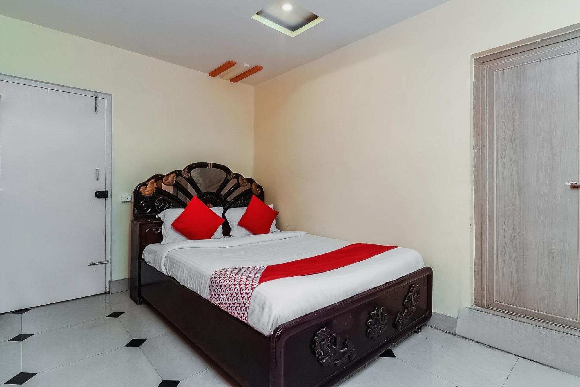 Hotel O Sindhura Guest House Raspari Palao Extérieur photo